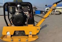 Compacteur à plaques d'occasion Modèle FPC-220 Moteur 5,5 CV Poids 235 kg Plaque de compactage 450x810 mm Marche avant/arrière Haute efficacité