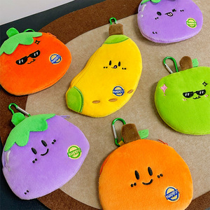 Porte-monnaie en peluche Kawaii en forme de fruits, porte-clés, breloque de <span class=keywords><strong>sac</strong></span> souple en forme de pomme et banane, mini portefeuille zippé, accessoire esthétique pour <span class=keywords><strong>sac</strong></span> <span class=keywords><strong>à</strong></span> <span class=keywords><strong>dos</strong></span>, cadeau - Product Image 2