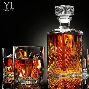 Cristal de lujo hecho en fábrica 500ml 750ml 1000ml escocés EE. UU. whisky piedra caja de regalo conjunto botella de vasos de whisky
