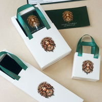 Solution d'emballage de bijoux en carton réutilisable avec logo personnalisé pour les chaînes de magasins de détail, boîtes auto-érectables, tiroirs suspendus pour boucles d'oreilles