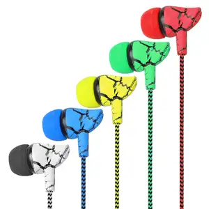 Fone de ouvido intra-auricular com fio, fone de ouvido com cabo colorido e microfone para baixo de 3.5mm