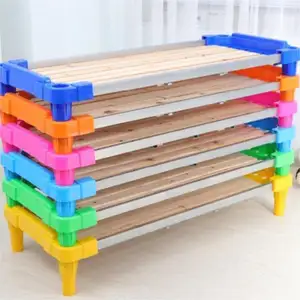 Stackable Mesh Bed For Kindergarten Children Lunch Break Bed Mesh Breathable Plastic Sleeping Stacking Bed Daycare Cots For Kid