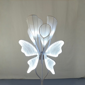 Nouvelle conception de <span class=keywords><strong>lampe</strong></span> LED pour allée à 5 têtes de lys calla et <span class=keywords><strong>papillon</strong></span>, <span class=keywords><strong>lampe</strong></span> créative pour chemin de scène, pour la décoration de mariage et de fête, durable - Product Image 4
