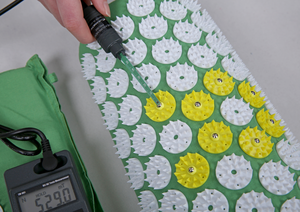 Hoge Kwaliteit Magneten Acupressuur Mat Katoen + Spons Acupressuur Massage Mat Ronde Nail Aangepaste Spikes Kleur Mat - Product Image 6