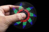 DIY Fidget Top Kit Fingertip Gyros Avec Lumière LED DIY Soudure Projet Pratique Soudure Assemblage DIY Kit Électronique