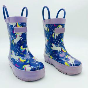 <span class=keywords><strong>Botas</strong></span> de Lluvia Ligeras <span class=keywords><strong>para</strong></span> Niños al por Mayor, Diseño Impermeable de Goma con Asas, <span class=keywords><strong>Botas</strong></span> de Agua <span class=keywords><strong>para</strong></span> Niños Pequeños <span class=keywords><strong>para</strong></span> Jugar en Charcos - Product Image 1