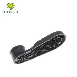 มือจับกระจกหน้ารถยนต์เปอโยต์ ซีตรอง รุ่น 9240A7 สีดำ อะไหล่พลาสติก - Product Image 3