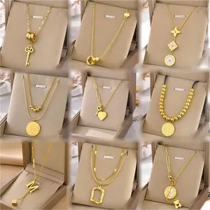 Maronew Tùy Chỉnh Bán Buôn Thép Không Gỉ 18K Vàng Mạ Đồng Trang Sức Phụ Nữ Ngọc Trai Zircon Mặt Dây Chuyền Trái Tim Vòng Cổ Set