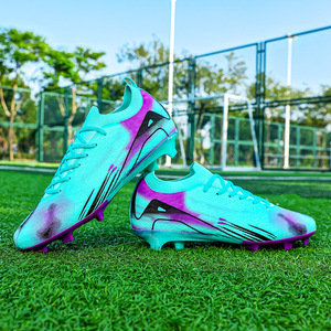 <span class=keywords><strong>Scarpe</strong></span> da <span class=keywords><strong>calcio</strong></span> per uomo e bambino con borchie lunghe in pelle sintetica traspirante assorbimento degli urti taglio basso per allenamento in erba autunno inverno estate - Product Image 5