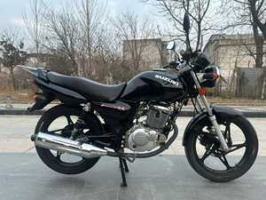 Suzuki EN125 d'occasion, 125cc, refroidissement par air, monocylindre, faible vibration, moto <span class=keywords><strong>de</strong></span> rue à essence usagée - Product Image 4