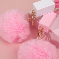 Private Label Clear Lipgloss Keychain Kit de vente en gros Vegan Squeeze Tube Gloss à lèvres rose brillant parfumé de luxe avec pompon