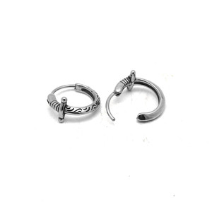 Pendientes de aro unisex yunnique con forma de espada, acero inoxidable 316, cierre rápido, joyería de moda - Product Image 3