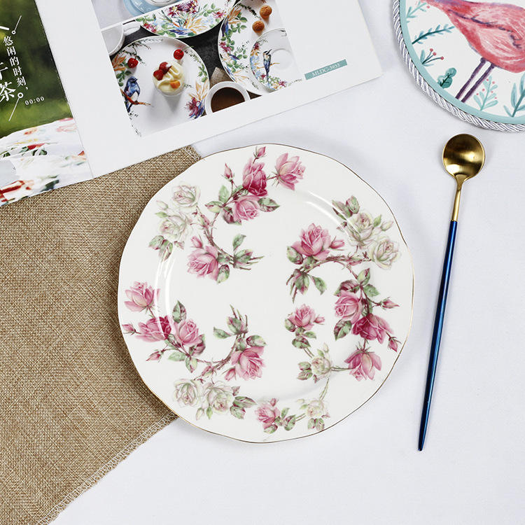 จาน8นิ้ว