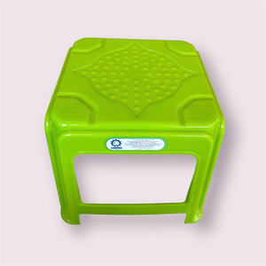 Silla apilable de plástico, 25x25x26cm, cómoda, antideslizante, moderna, resistente y con gran capacidad de carga - Product Image 5