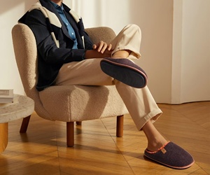 Chaussons en mousse à mémoire de forme pour hommes avec doublure en <span class=keywords><strong>feutre</strong></span> - Chaussons d'intérieur et d'extérieur à enfiler pour la maison, l'hôtel et le jardin (ODM/OEM) - Product Image 2