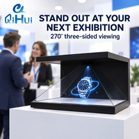 Proyek Kustom Tampilan Holografik 3D Kabinet Piramida Hitam Tampilan Tiga Sisi Platform Produk Putih Presentasi Dalam Ruangan