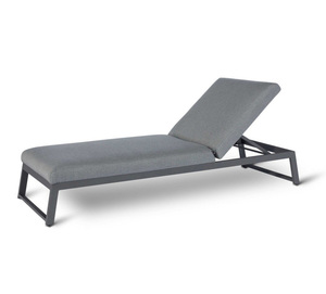 Mobilier de plage d'hôtel de luxe lit de soleil en aluminium confortable près de la piscine avec coussin - Product Image 2