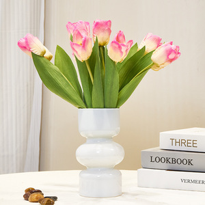 Fleurs artificielles tulipe sensation hydratante maison mariage décoration fleurs artificielles photographie fleurs en plastique - Product Image 3