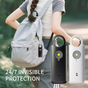 Gantungan kunci <span class=keywords><strong>Alarm</strong></span> keselamatan pribadi 135dB dapat diisi ulang Logo merek kustom <span class=keywords><strong>Alarm</strong></span> pribadi keamanan dengan senter LED - Product Image 4