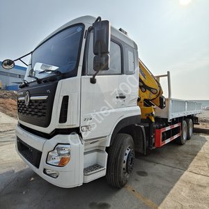 <span class=keywords><strong>Grue</strong></span> montée sur <span class=keywords><strong>camion</strong></span> 6x4 <span class=keywords><strong>avec</strong></span> une capacité <span class=keywords><strong>de</strong></span> levage <span class=keywords><strong>de</strong></span> 10 tonnes pour la manutention <span class=keywords><strong>de</strong></span> matériaux <span class=keywords><strong>de</strong></span> construction et le <span class=keywords><strong>transport</strong></span> logistique - Product Image 2