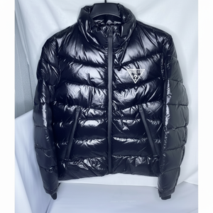 Chaqueta acolchada personalizada de moda para hombre a prueba de agua burbujeante Precio de venta completo Diseño ligero Diseño elegante y cálido - Product Image 1