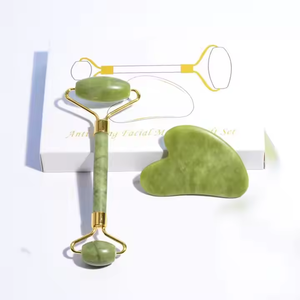 Rouleau facial en jade naturel personnalisé de haute qualité Beauty Spa Gua Sha Tool Massager Jade Roller Set pour le visage et les yeux - Product Image 2