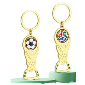Nouveau style 2026 – Porte-clés décapsuleur en forme de trophée pour fans, idéal pour les pubs et comme petit cadeau aux États-Unis, au Canada et au Mexique - Product Image 1