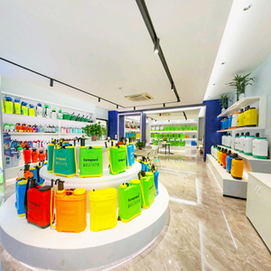 Spruzzatori Elettrici Agricoli Lucidi da 16L con Zaino Automatico e Pompa - Product Image 6