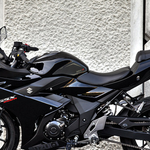 Pour coussin <span class=keywords><strong>de</strong></span> réservoir en caoutchouc <span class=keywords><strong>de</strong></span> <span class=keywords><strong>moto</strong></span> <span class=keywords><strong>suzuki</strong></span> gsx250r - Product Image 4