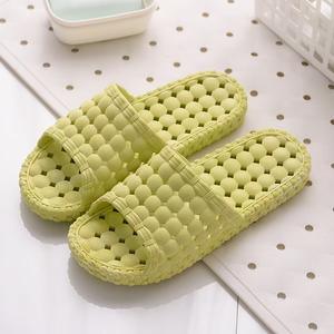 Sandales plates unisexes en EVA PVC noir avec logo personnalisé, motif imprimé, doublure en cuir PU, usage extérieur - Product Image 3