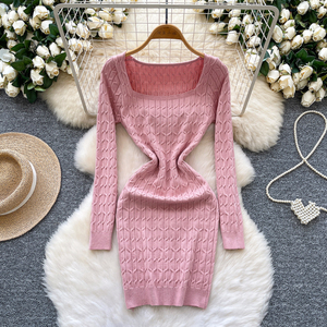 Robe en tricot torsadé à manches longues et à col carré de style mondain purement élégant pour femme, taille élastique automne et hiver-<span class=keywords><strong>Cinc</strong></span> - Product Image 2