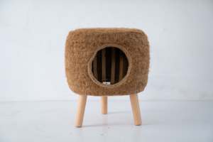 Casa para Gatos de Madera LM, Cama Elevada para Gatos, Cama para Gatos Pequeños Hecha a Mano, Cueva para Mascotas, Muebles Cómodos para Mascotas, Casa para Mascotas Natural y Duradera - Product Image 3
