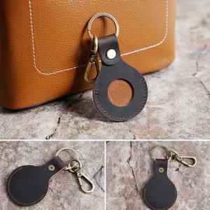 เคสหนังแท้น่ารักสำหรับใส่ GPS Tracker พร้อมพวงกุญแจ ดีไซน์คุณภาพสูง ทนทาน ป้องกันได้ดี - Product Image 4
