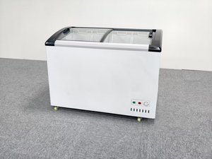 Congelador Horizontal Comercial con Puerta de Vidrio Curvo, Vitrina Refrigerada para Helados, con Vidrio Transparente para Pasteles - Product Image 6