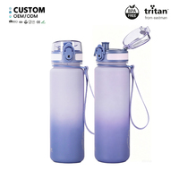 Bouteilles portables en plastique Tritan de 500 ml et 1000 ml avec logo personnalisé, anti-fuite, pour le sport, la gym et le fitness en extérieur