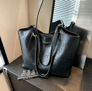 กระเป๋าใต้วงแขนทรงเรโทรขนาดใหญ่สำหรับผู้หญิง รุ่นใหม่ปี 2026 แฟชั่นทันสมัย กระเป๋าสะพายข้างใบใหญ่ สไตล์ลำลอง เหมาะสำหรับการเดินทางและใช้งานในชีวิตประจำวัน - Product Image 3