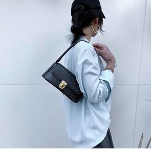 Bolsos de mensajero para mujer Bolsos de cuero PU Bolsos de noche para damas Cocodrilo Axila. Z0863 - Product Image 3