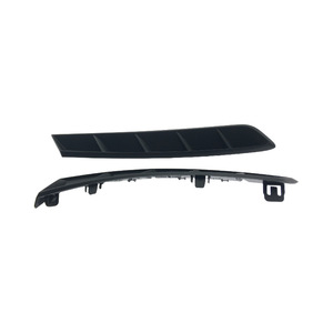 Rear Bumper Trim <b>Strips</b> For Toyota Camry 2017-2024 <b>Plastic</b> Part Number 52165-06040 52166-06040 - Product Image 3
