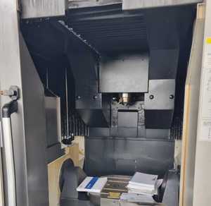 DOOSAN VC630 5AX CNC makinesi merkezi ağır freze makinesi havacılık sınıfı titanyum alüminyum parça üretimi - Product Image 5