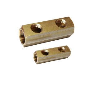 Bloque <span class=keywords><strong>de</strong></span> colector <span class=keywords><strong>de</strong></span> latón y cobre, línea <span class=keywords><strong>de</strong></span> freno, T con ajuste <span class=keywords><strong>de</strong></span> ajuste <span class=keywords><strong>en</strong></span> bloque <span class=keywords><strong>de</strong></span> unión, servicio <span class=keywords><strong>de</strong></span> torneado <span class=keywords><strong>de</strong></span> mecanizado CNC <span class=keywords><strong>de</strong></span> alta temperatura - Product Image 4