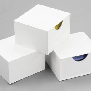 Kit <span class=keywords><strong>de</strong></span> Maquillage pour Adolescents CMYK : Design Adapté aux Besoins des Étudiants Universitaires et des Débutantes en Beauté - Product Image 2