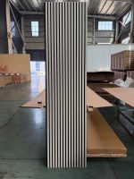 Panneau mural acoustique, revêtement en bois, Akustikpaneele, noyau en polyester, insonorisation, design intérieur de luxe pour villa, distributeur