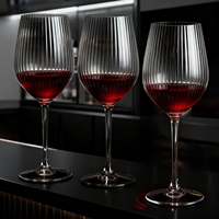 Nouveau verre à vin en verre à pied haut de style européen, tasse en verre haut de gamme de restaurant d'hôtel, verre à vin logo personnalisable