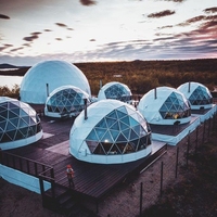Tente Dôme Géodésique en Verre Igloo de Luxe Étanche Sur Mesure 2024 pour Glamping en Station Balnéaire