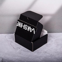 Boîte d'emballage en carton ondulé personnalisée pour l'expédition de t-shirts, d'écharpes et de vêtements avec logo
