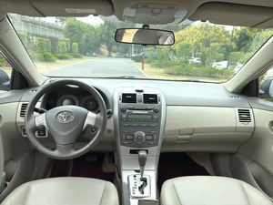 <span class=keywords><strong>Toyota</strong></span> <span class=keywords><strong>Corolla</strong></span> <span class=keywords><strong>2007</strong></span> 1.8 GLX-i Navi Automático Izquierdo Oscuro R16 Sedán Japonés de Alta Gama con Navegación, Confortable, Confiable, Ideal para Familias - Product Image 6