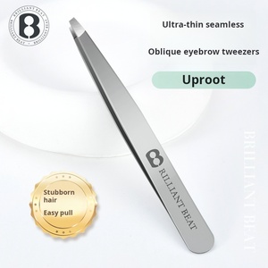 <span class=keywords><strong>Pince</strong></span> <span class=keywords><strong>à</strong></span> <span class=keywords><strong>épiler</strong></span> <span class=keywords><strong>à</strong></span> sourcils en acier inoxydable de qualité professionnelle <span class=keywords><strong>épilation</strong></span> sans effort avec pointe inclinée ultra-mince pour une prise précise - Product Image 2