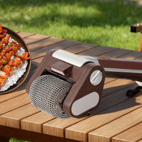 Brosse de nettoyage de barbecue sans fil rechargeable avec rouleau en acier inoxydable 304, outil de nettoyage rotatif portable pour le camping et la cuisine
