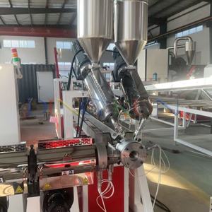 Machine de <span class=keywords><strong>fabrication</strong></span> de tuyaux d'<span class=keywords><strong>arrosage</strong></span> en PVC renforcé de fibres de haute qualité pour tuyaux d'<span class=keywords><strong>arrosage</strong></span> flexibles et durables, prix d'usine, CE - Product Image 3