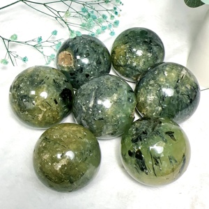 Vente en gros de sphères de préhnite de haute qualité, style bohème, pierre naturelle, pour une décoration intérieure unique et des cadeaux de vacances - Product Image 3